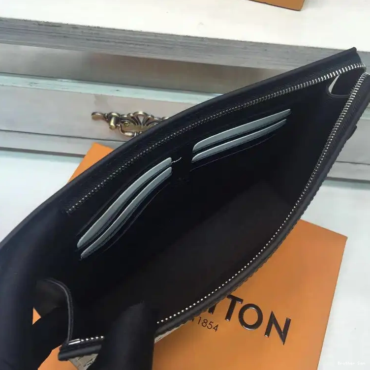 Brother Sam 19T1L0635 Bags LV 0625